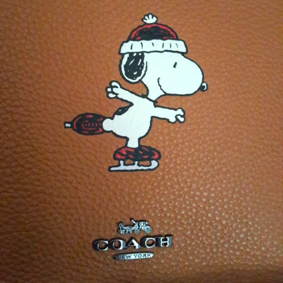 COACH SNOOPY LUNCH PAIL BAG - Picture 10 of 12